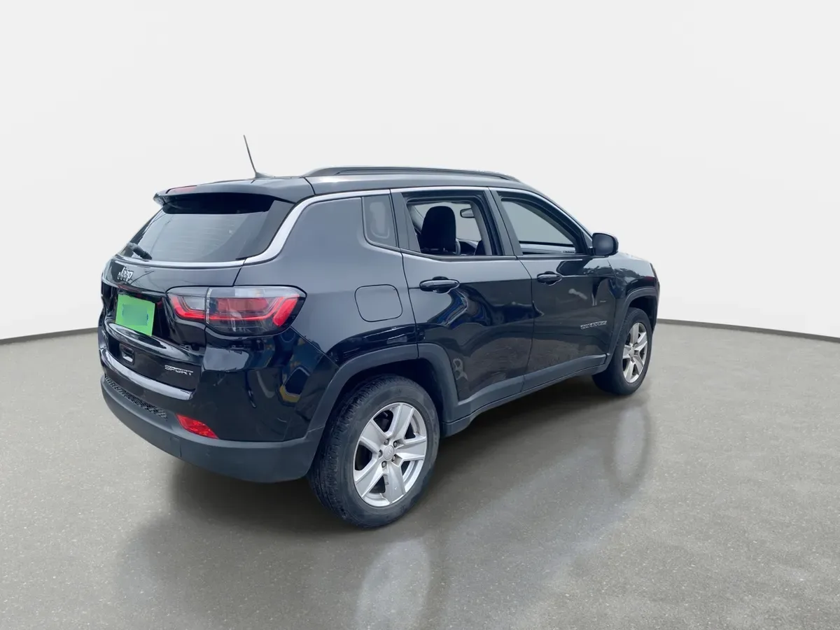 Jeep Compass 1.3 Sport 4x2 At 5p año 2023