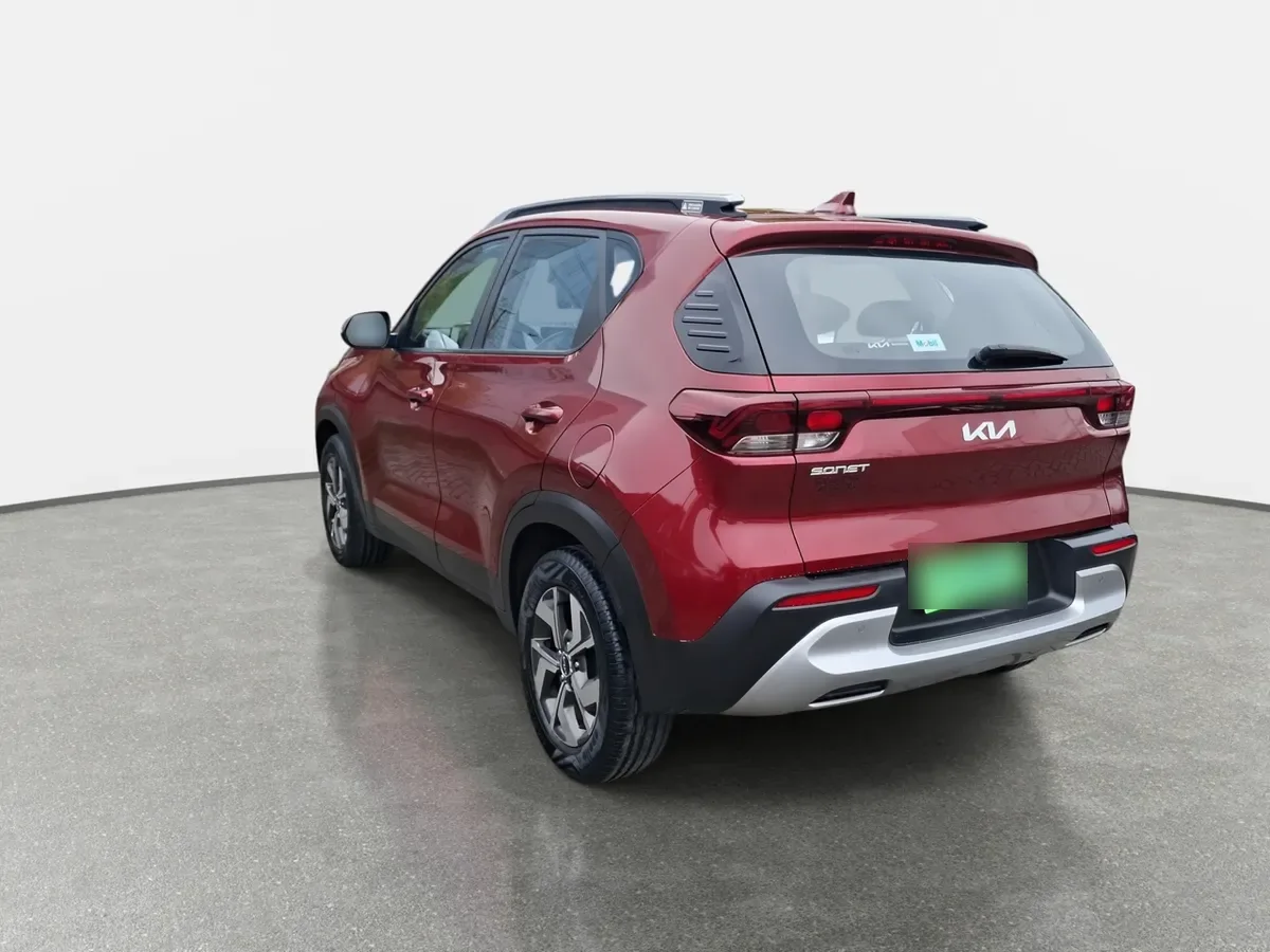 Kia Sonet 1.5 Ex Plus 4x2 6ab 6mt 5p año 2023