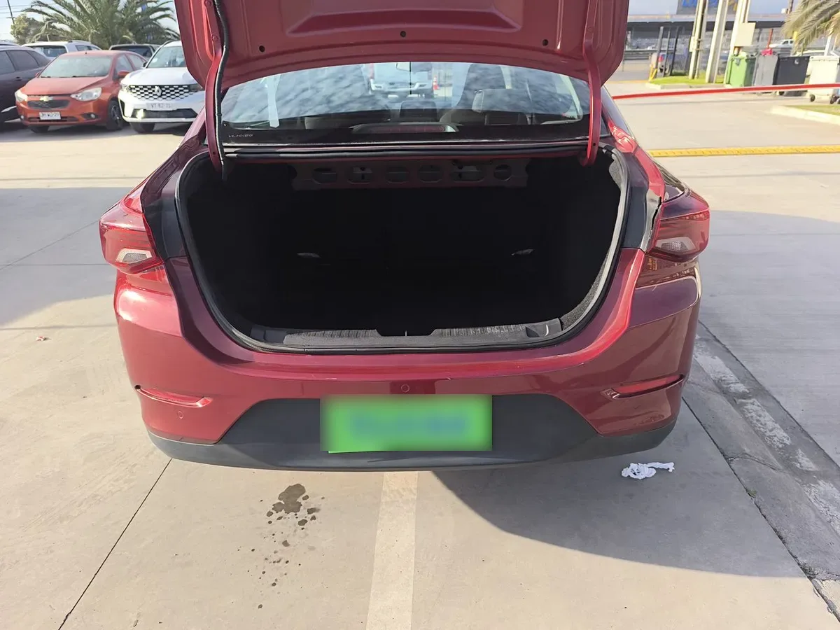 Chevrolet Onix 1.0t Ltz P2 4x2 Sdn Mt5 4p año 2024