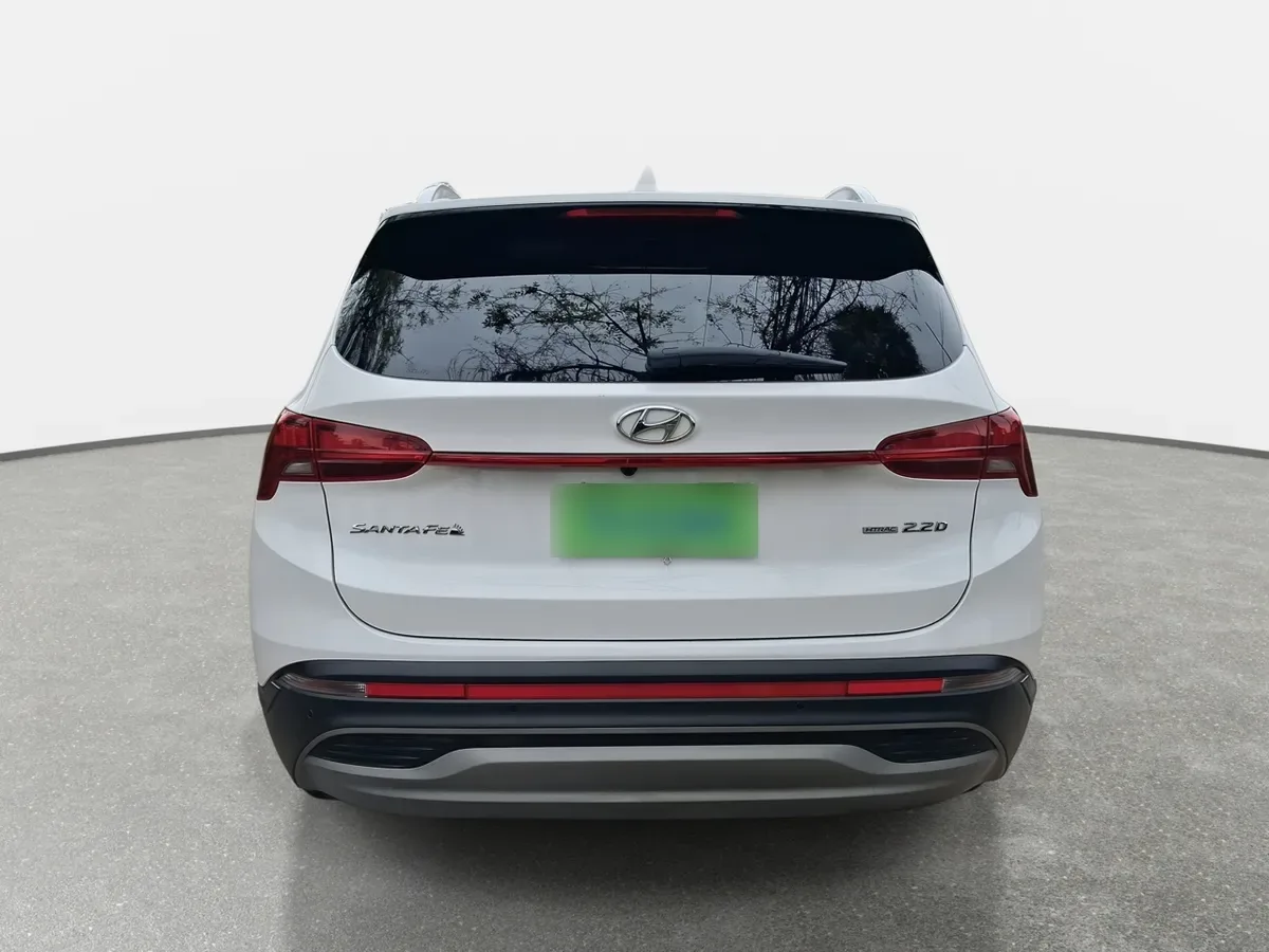 Hyundai Santa Fe 2.2 Value Fl Crdi Diesel 4wd At 5p año 2024