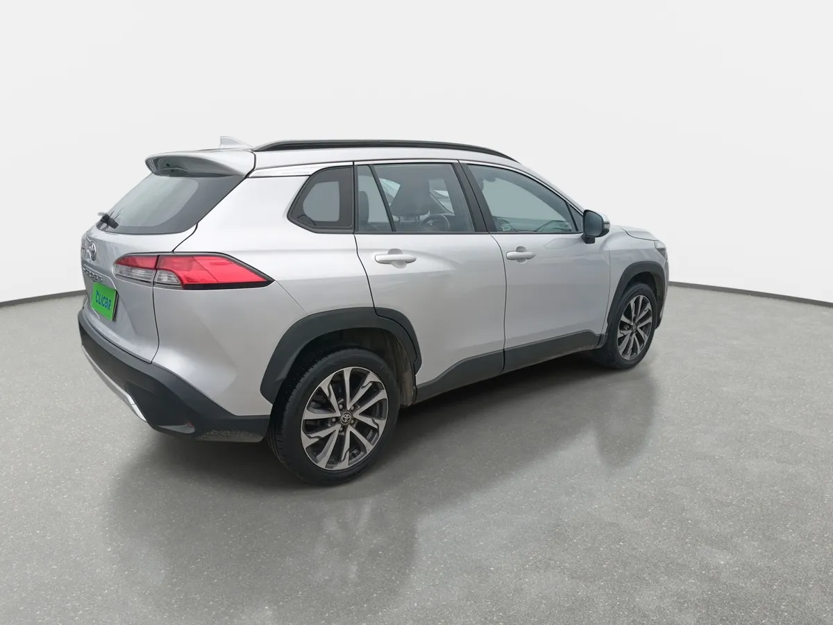 Toyota Corolla Cross 2.0 Seg 4x2 Cvt At 5p año 2023