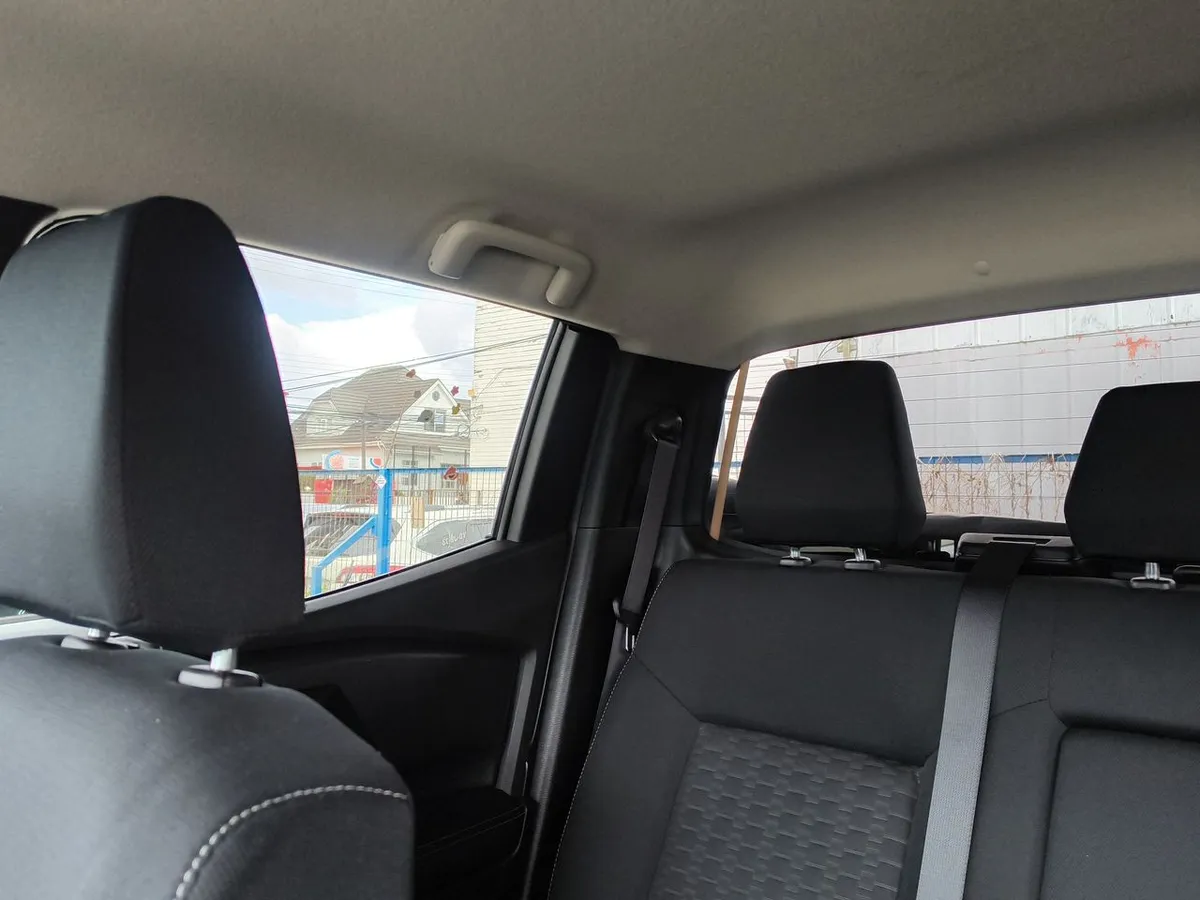 Mitsubishi L200 2.4 Dakar Xr Diesel 4x4 Dob. Cab. Euro6 Mt 4p año 2025