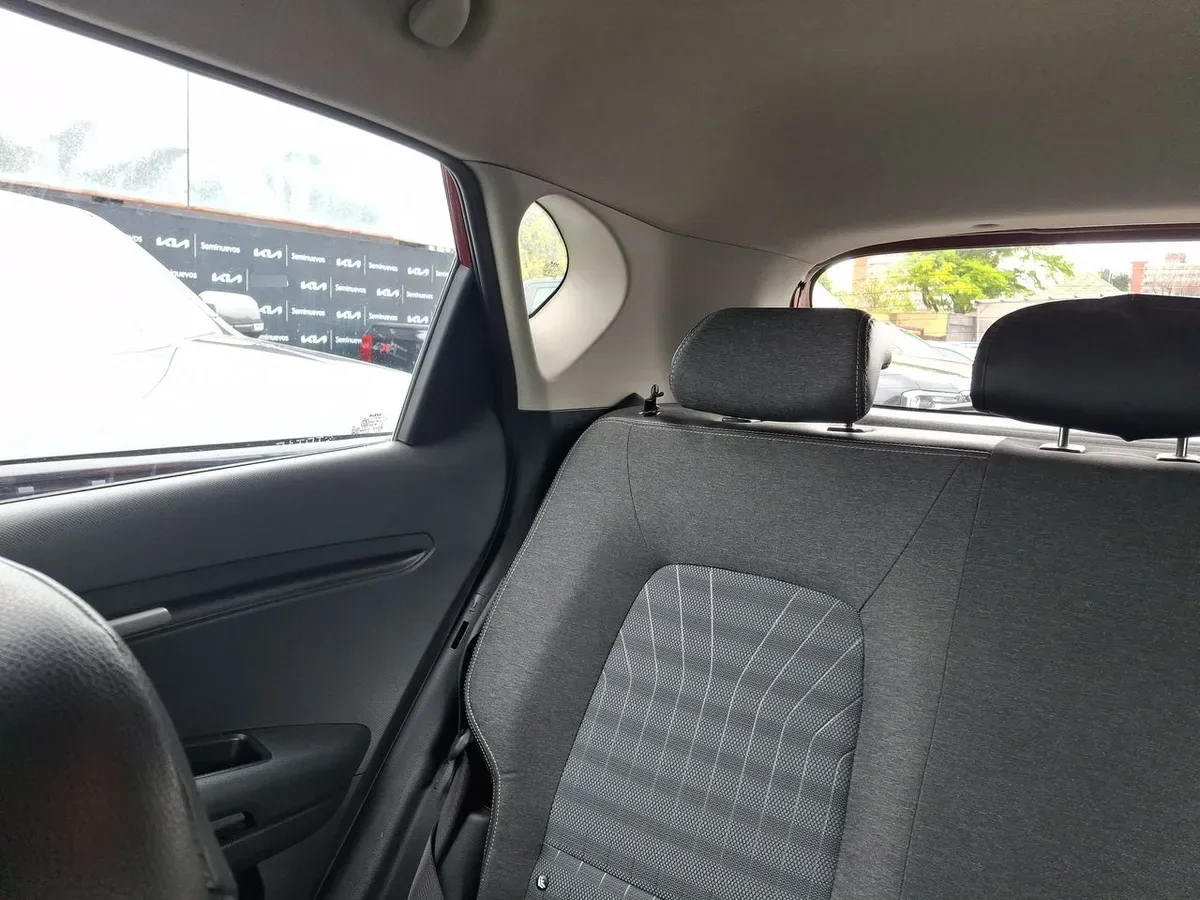 Kia Sonet 1.5 Ex Plus 4x2 6ab 6mt 5p año 2023