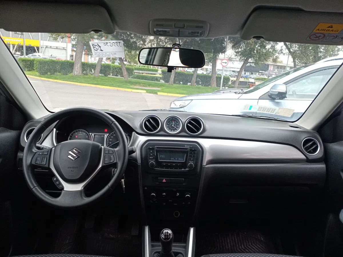Suzuki Vitara 1.6 Gls 4x2 Mt 5p año 2017