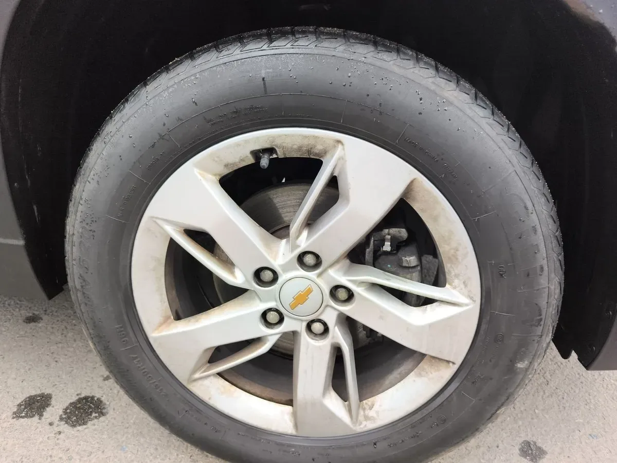 Chevrolet Captiva 1.5t Lt Fwd Mt 5p año 2021