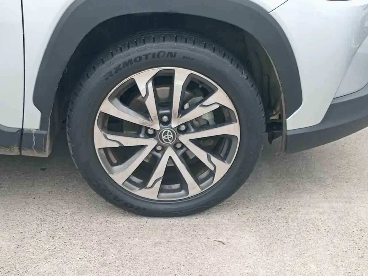 Toyota Corolla Cross 2.0 Seg 4x2 Cvt At 5p año 2023