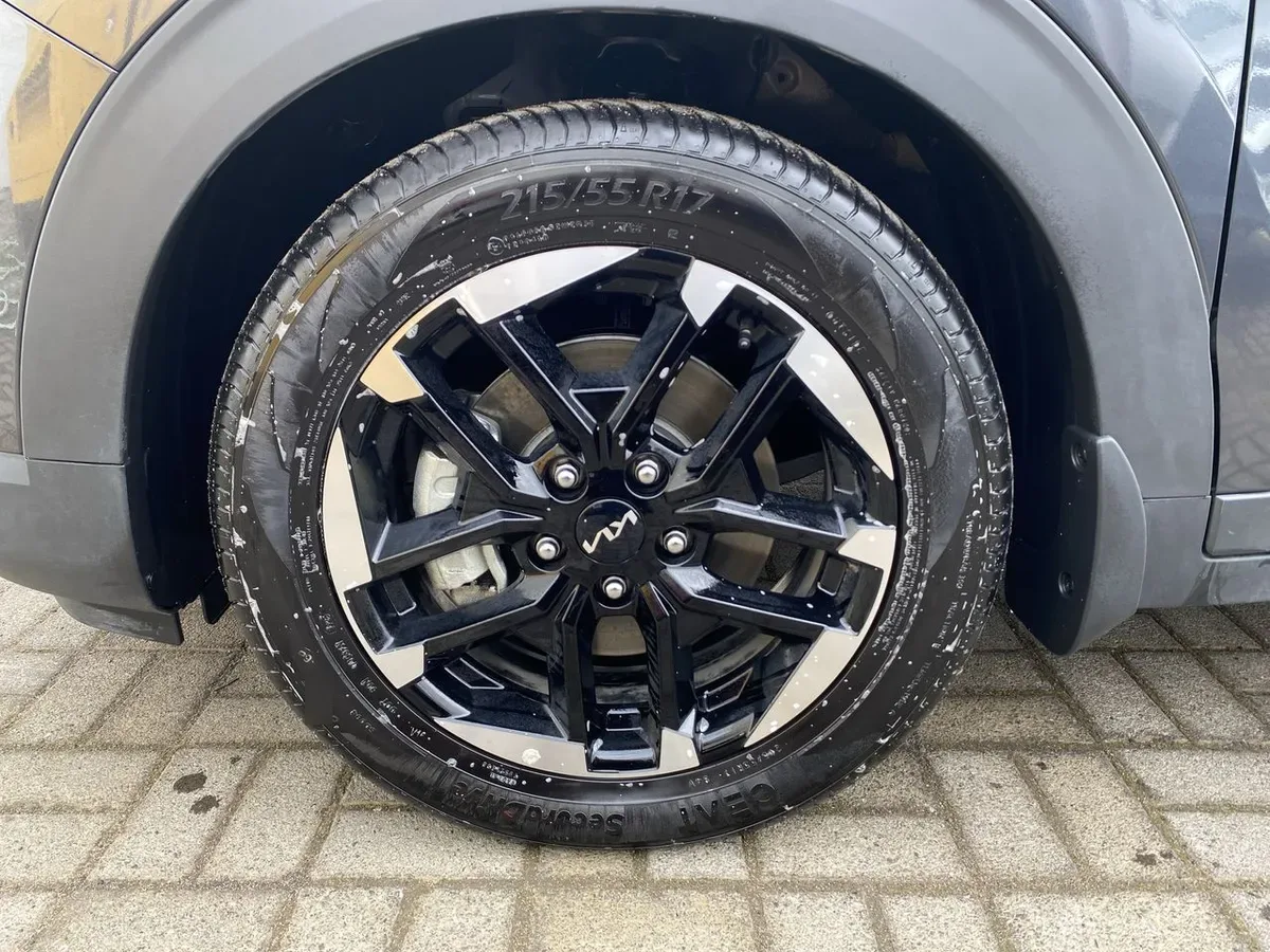 Kia Carens 1.5t Ex Full 4x2 7dct At 5p año 2026