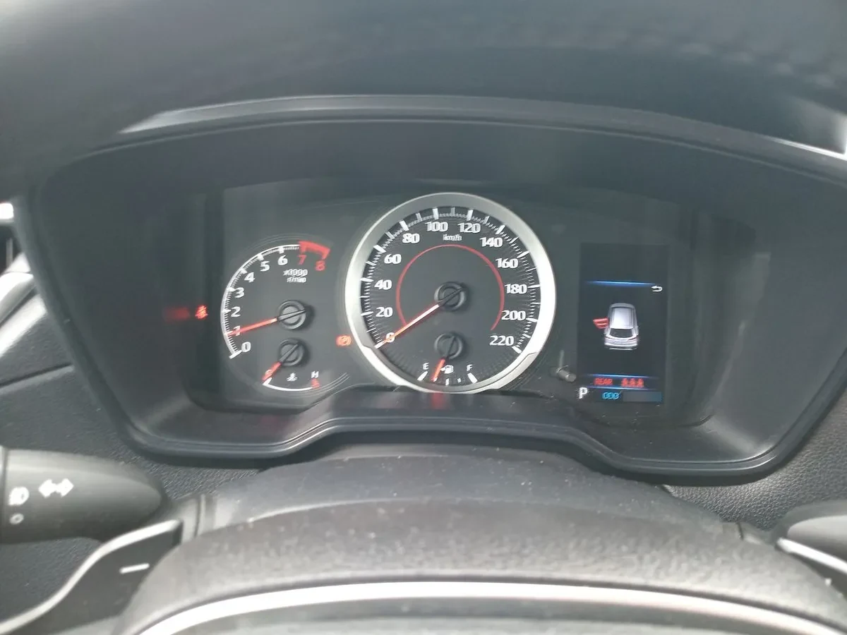 Toyota Corolla Cross 2.0 Seg 4x2 Cvt At 5p año 2023