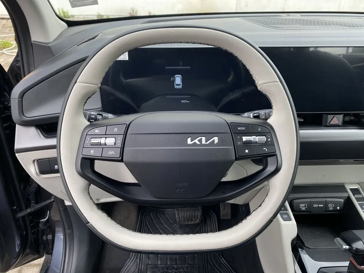 Kia Carens 1.5t Ex Full 4x2 7dct At 5p año 2026