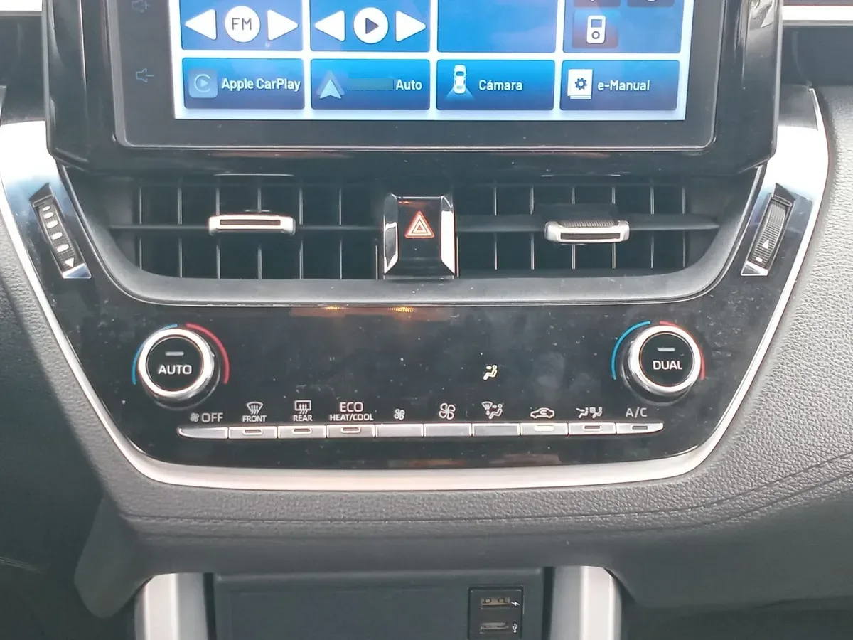 Toyota Corolla Cross 2.0 Seg 4x2 Cvt At 5p año 2023