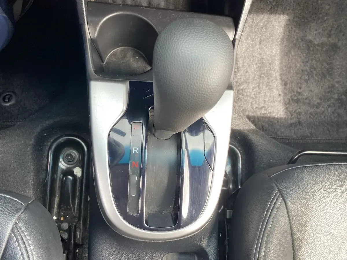 Honda Wr-V 1.5 Exl 4x2 Cvt At 5p año 2023