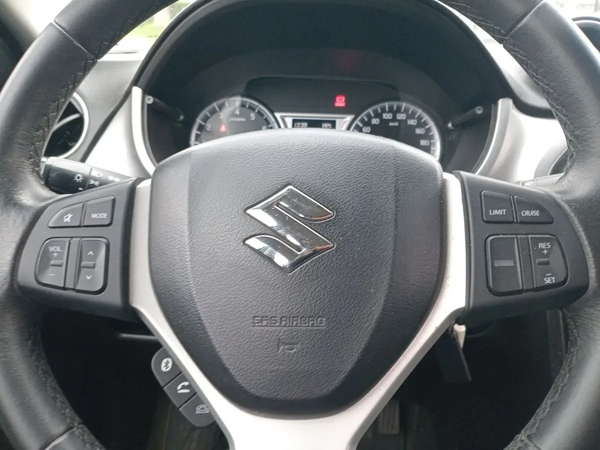 Suzuki Vitara 1.6 Gls 4x2 Mt 5p año 2017