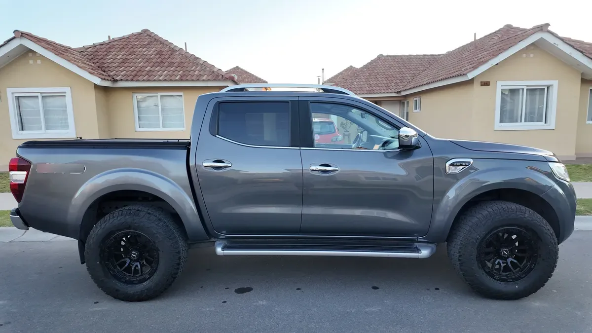 RENAULT ALASKAN 2.3 Intens Cd At 4x4 Diesel año 2018