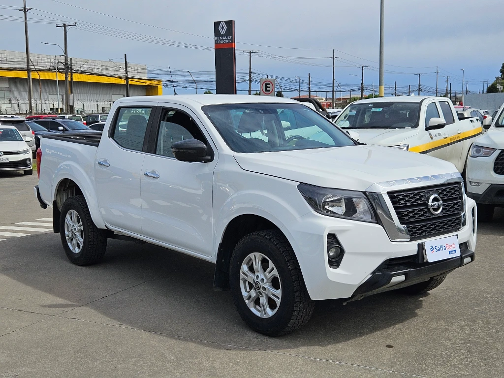 Nissan Navara Navara Dc 4x2 2.3tdi Xe año 2021