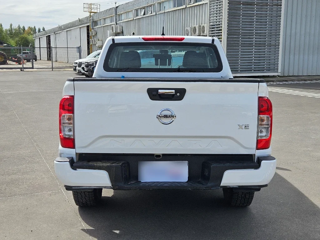 Nissan Navara Navara Dc 4x2 2.3tdi Xe año 2021