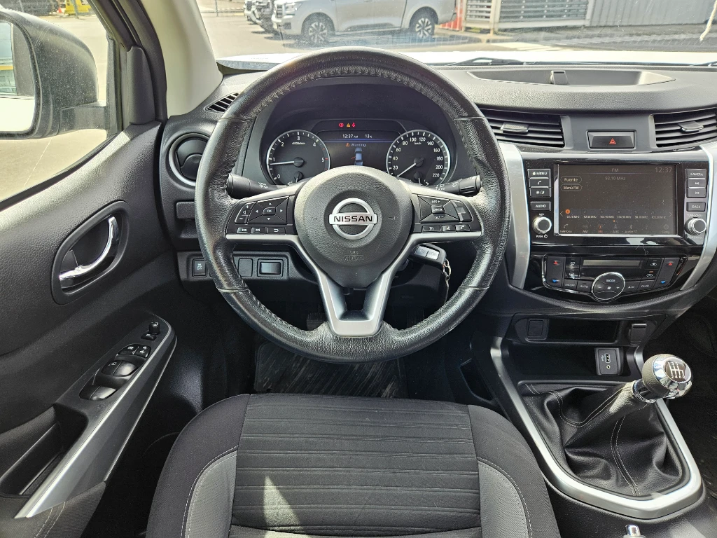 Nissan Navara Navara Dc 4x2 2.3tdi Xe año 2021