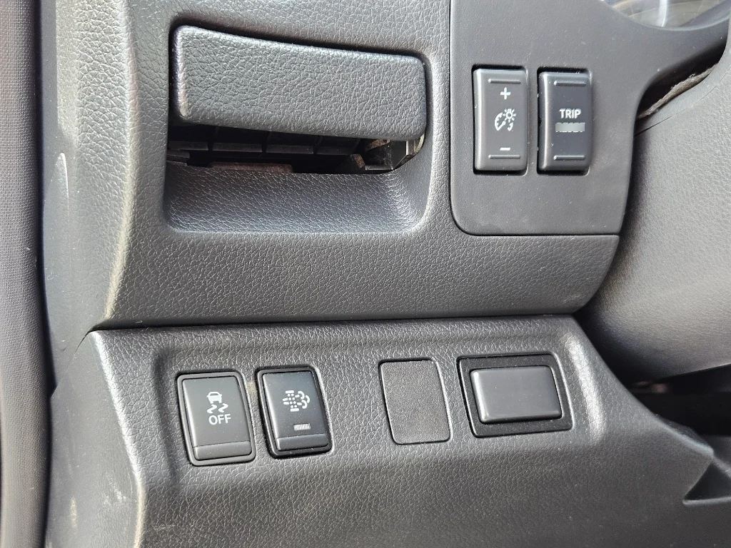 Nissan Navara Navara Dc 4x2 2.3tdi Xe año 2021