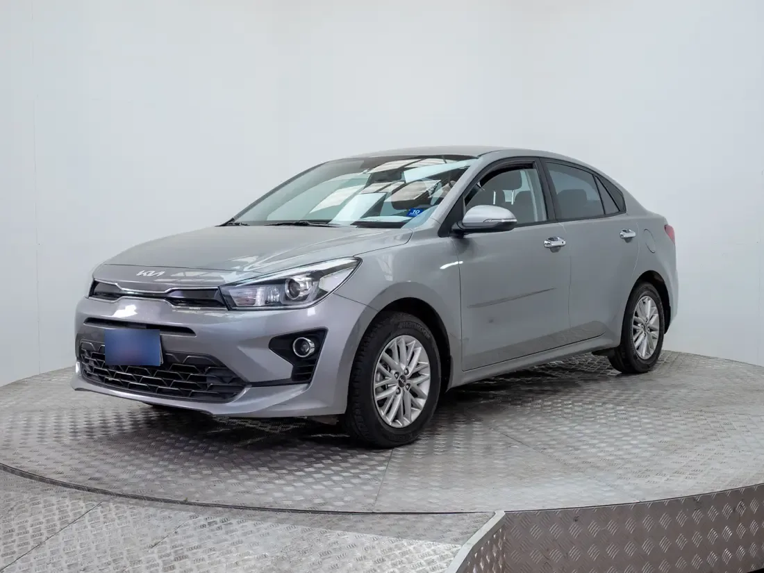 Kia Rio 4 1.4 Ex Full Mt año 2023