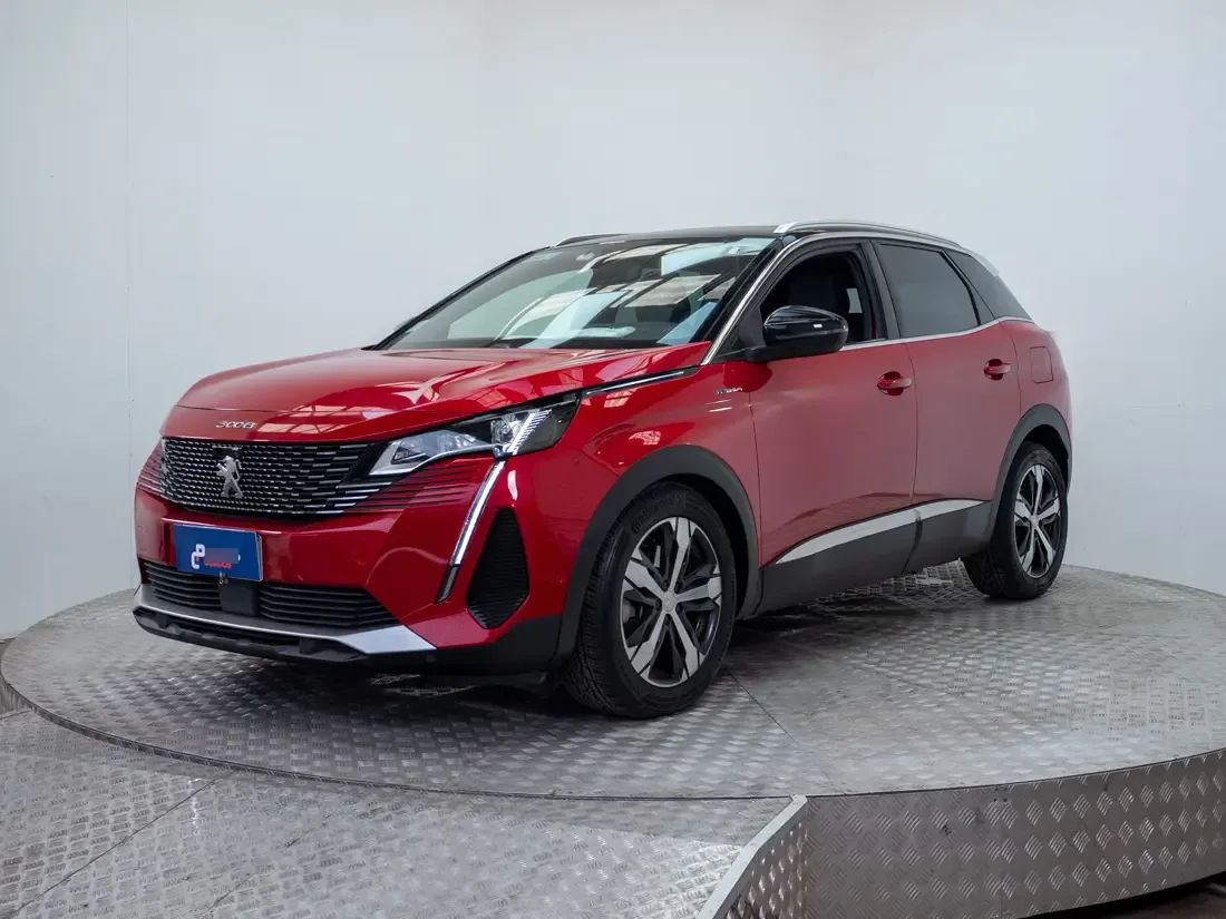 Peugeot 3008 3008 Hybrid 300 4x4 1.6 Aut año 2025
