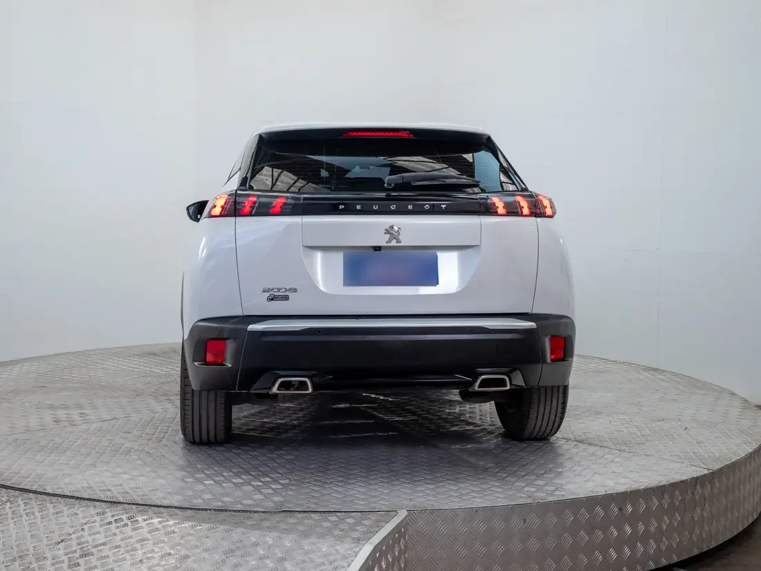Peugeot New 2008 1.2 Active Pack Puretech 130 Mt año 2023