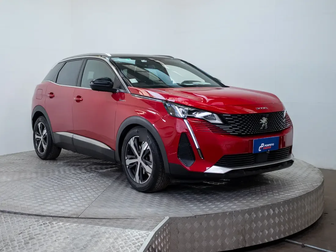 Peugeot 3008 3008 Hybrid 300 4x4 1.6 Aut año 2025