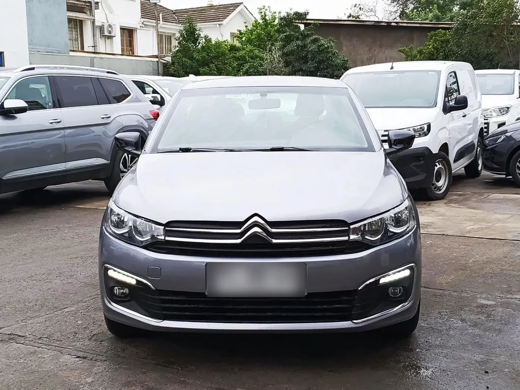 Citroen C-Elysee 1.5 Bluehdi año 2024