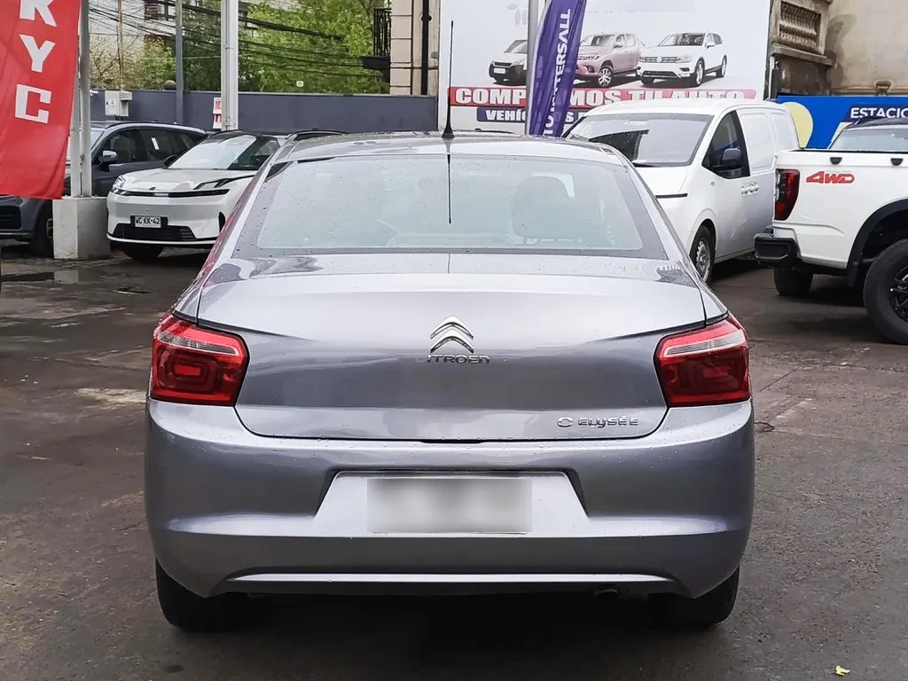 Citroen C-Elysee 1.5 Bluehdi año 2024
