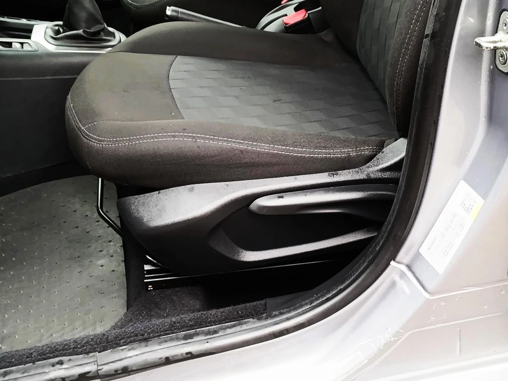 Citroen C-Elysee 1.5 Bluehdi año 2024