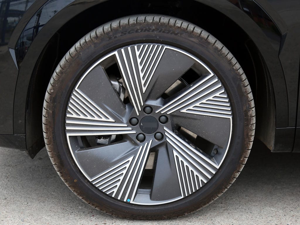 Lynk&Co 08 08 Phev año 2027