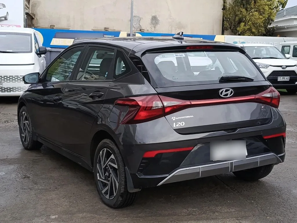 Hyundai I20 1.4 Plus Mt año 2025