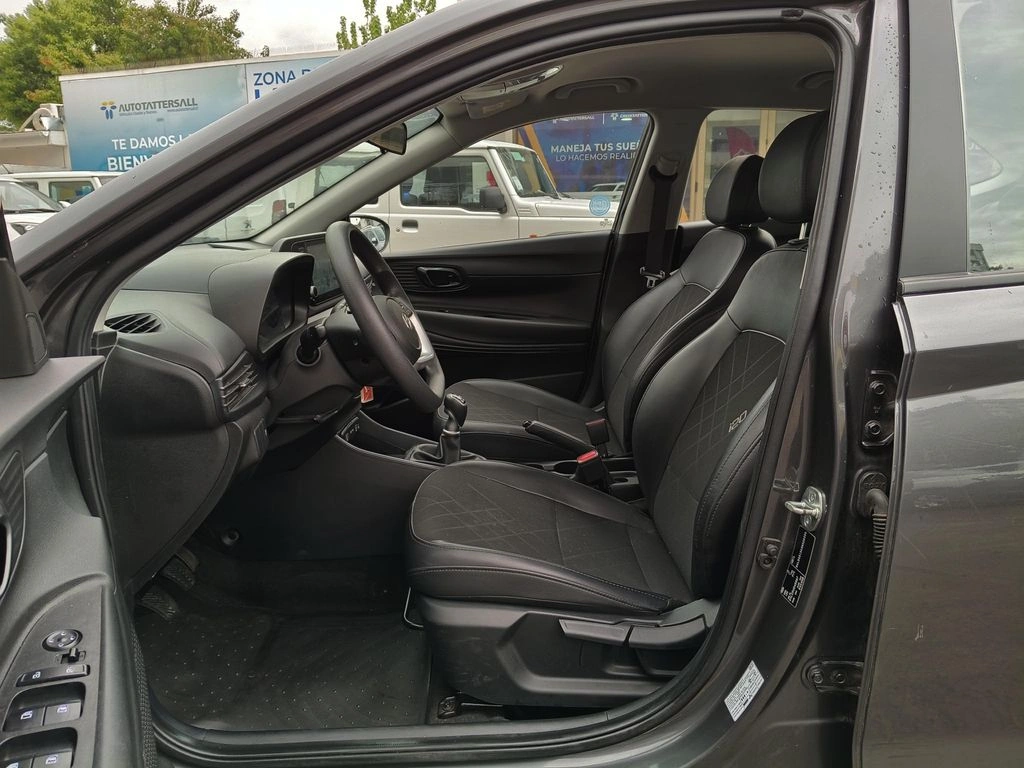 Hyundai I20 1.4 Plus Mt año 2025