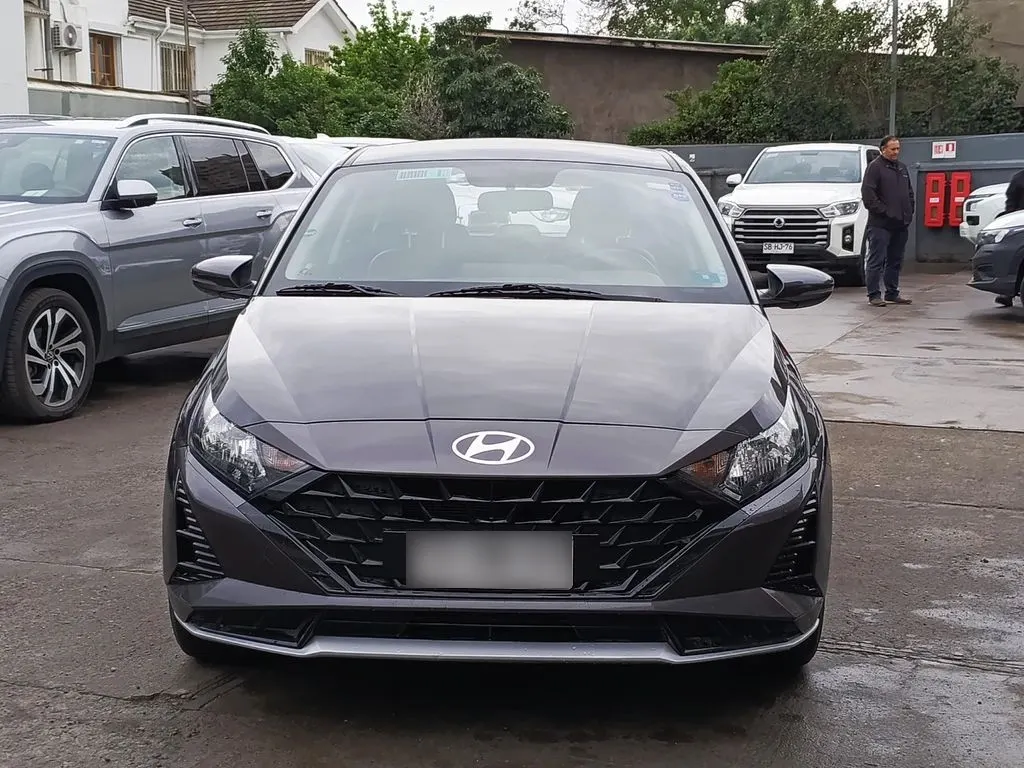 Hyundai I20 1.4 Plus Mt año 2025