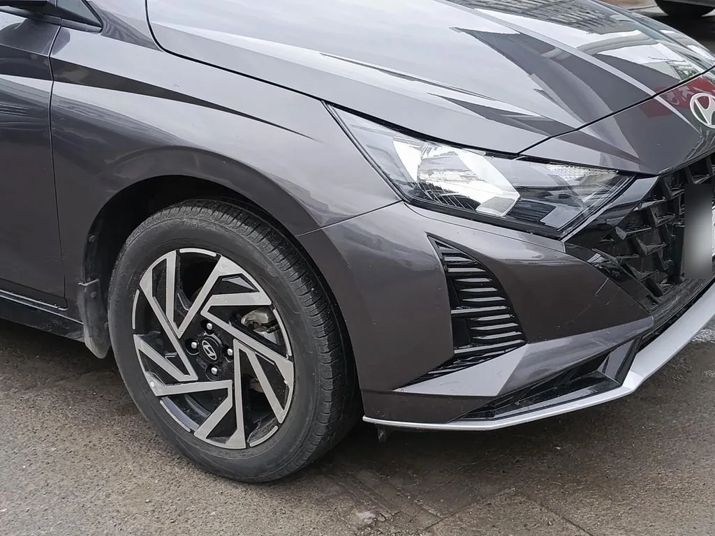 Hyundai I20 1.4 Plus Mt año 2025