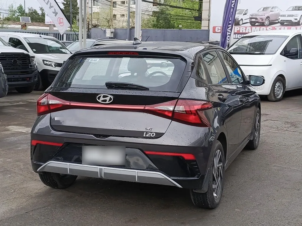 Hyundai I20 1.4 Plus Mt año 2025