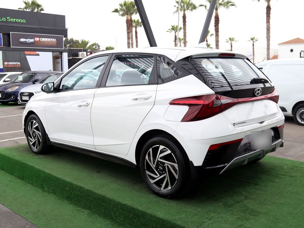 Hyundai I20 1.4 Plus Mt año 2025