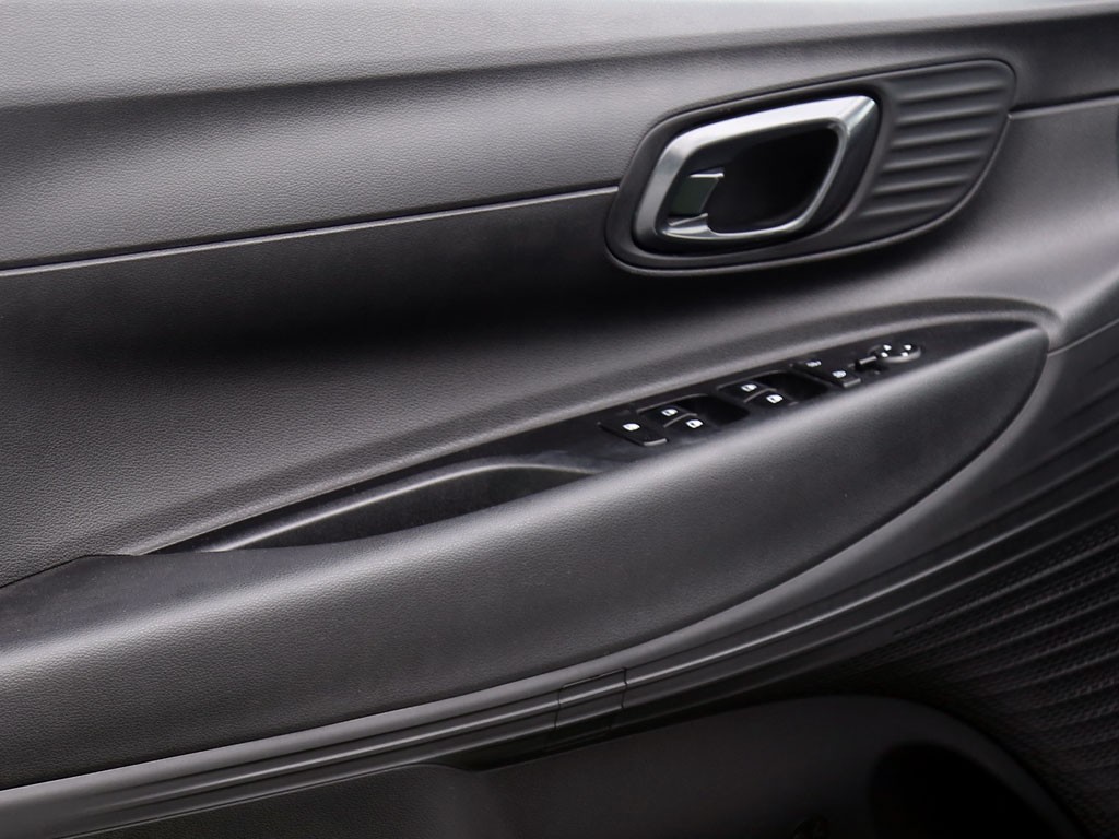 Hyundai I20 1.4 Plus Mt año 2025