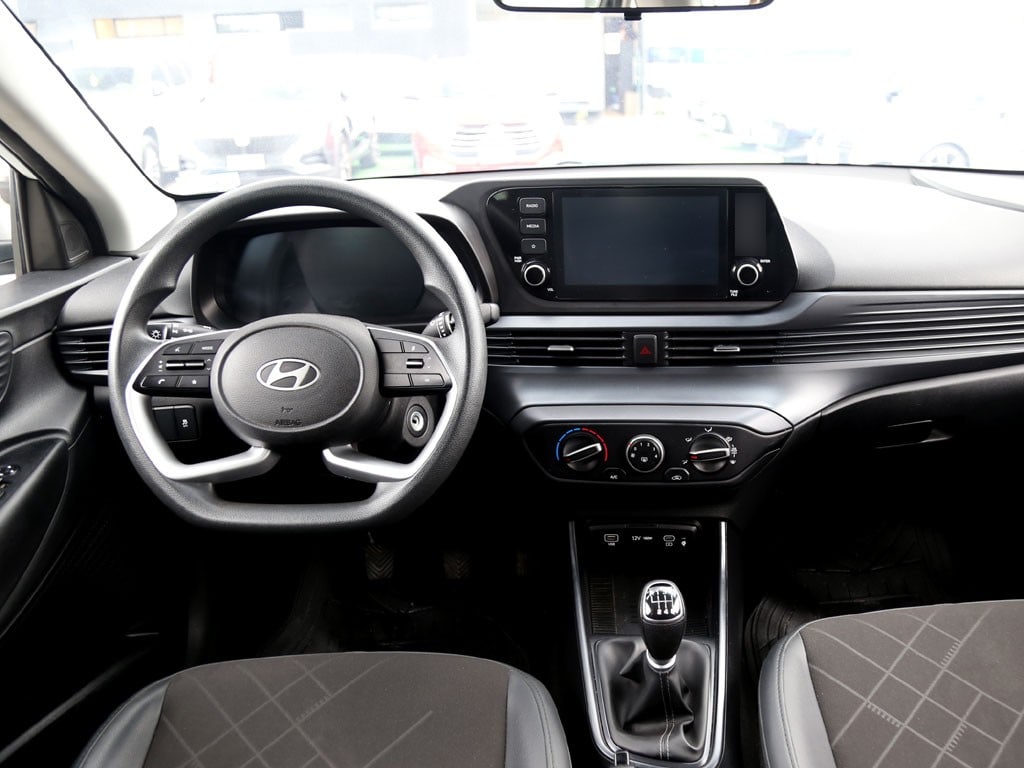 Hyundai I20 1.4 Plus Mt año 2025