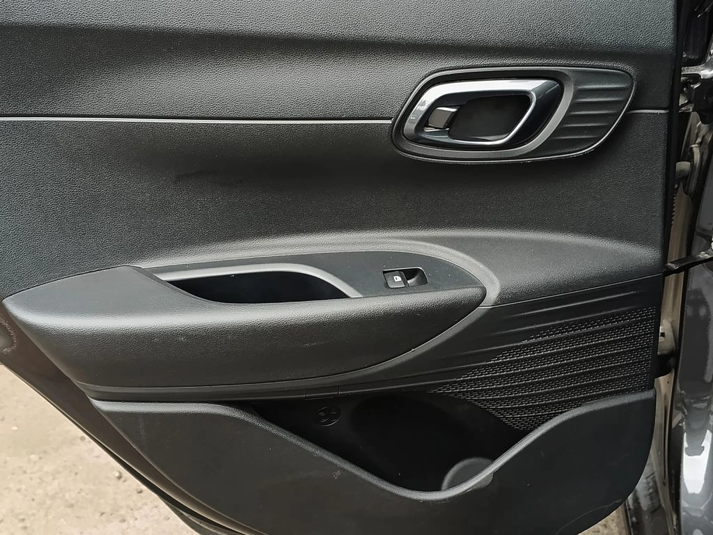 Hyundai I20 1.4 Plus Mt año 2025