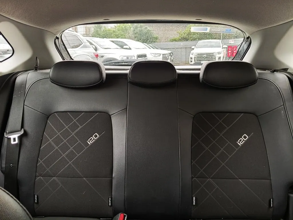 Hyundai I20 1.4 Plus Mt año 2025