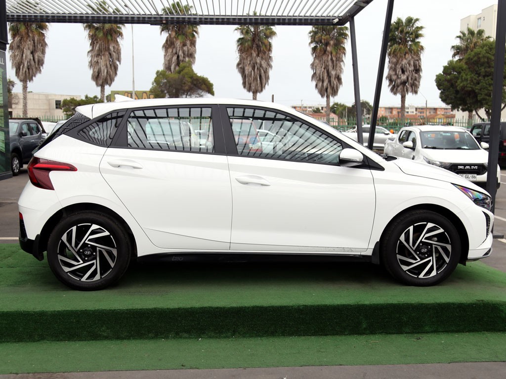 Hyundai I20 1.4 Plus Mt año 2025