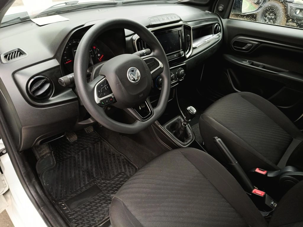 Ram 700 1.3 Slt Dc Mt año 2024