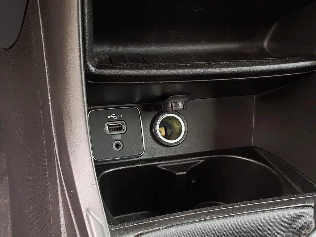 Ram 700 1.3 Slt Dc Mt año 2024
