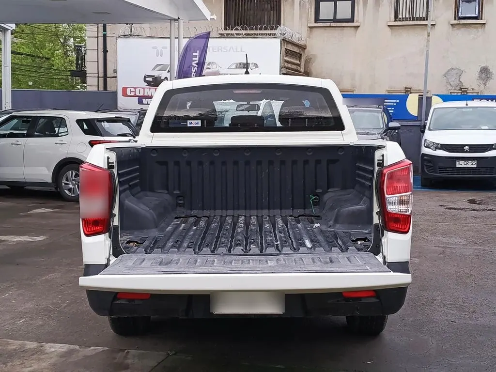 Ssangyong Musso 2.2 4x2 Mt año 2022