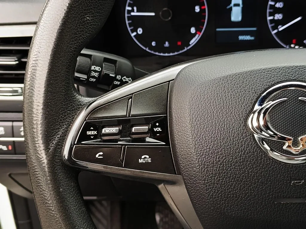 Ssangyong Musso 2.2 4x2 Mt año 2022