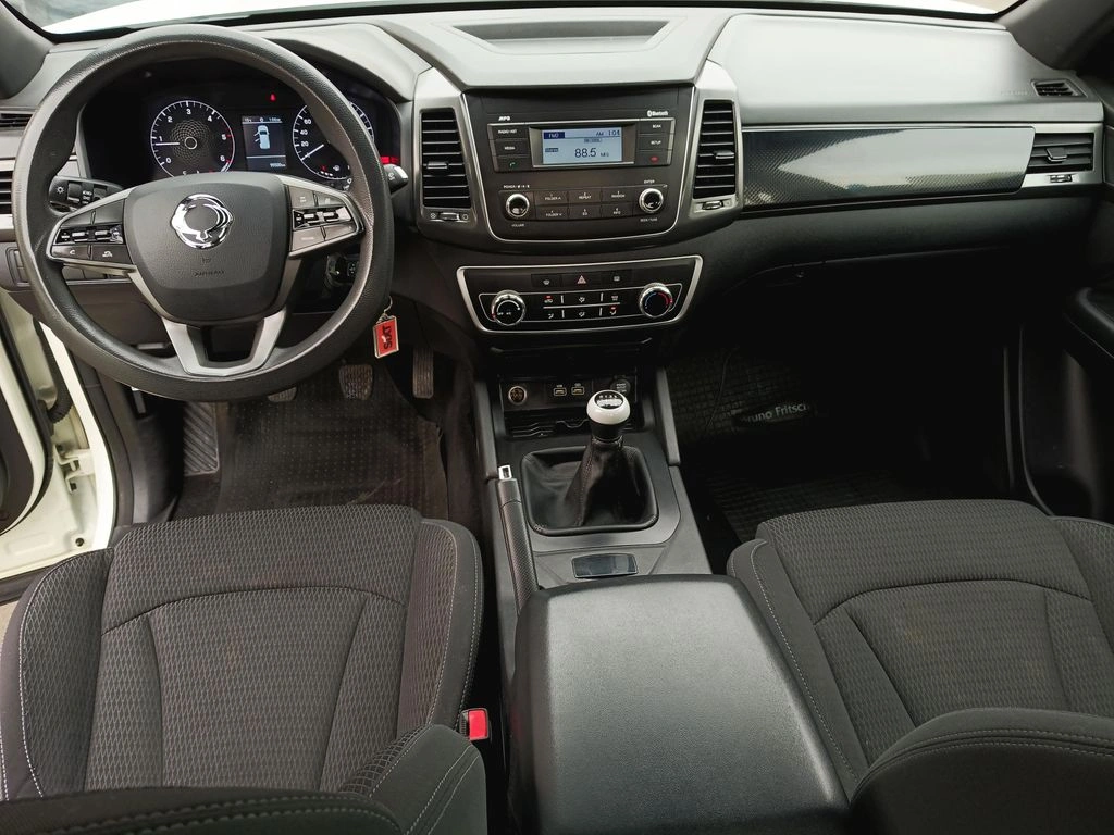 Ssangyong Musso 2.2 4x2 Mt año 2022