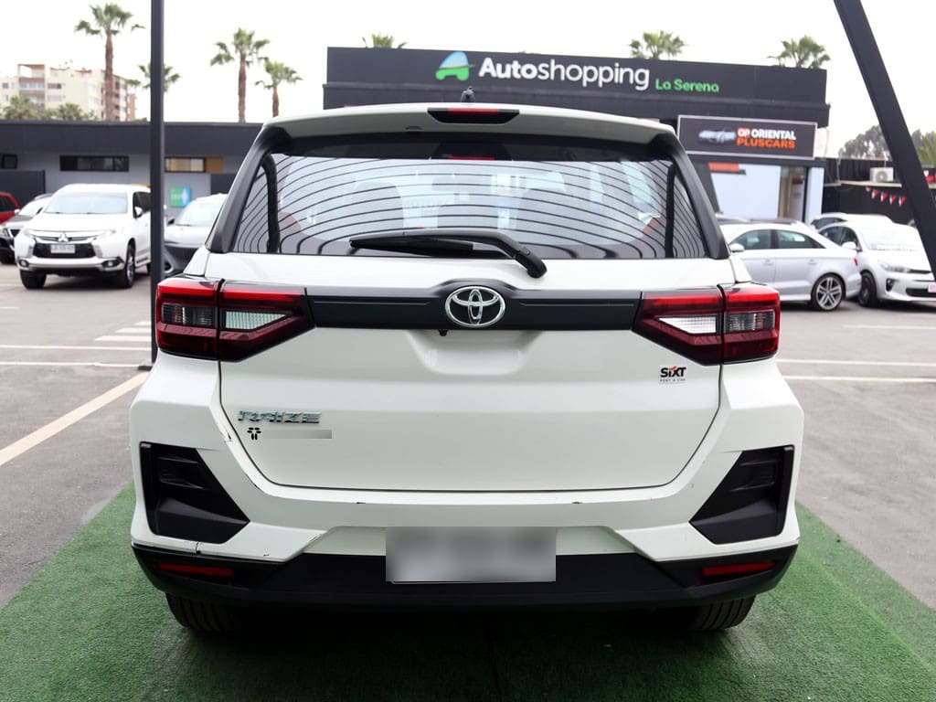 Toyota Raize 1.2 I 4x2 Mt 5p año 2025