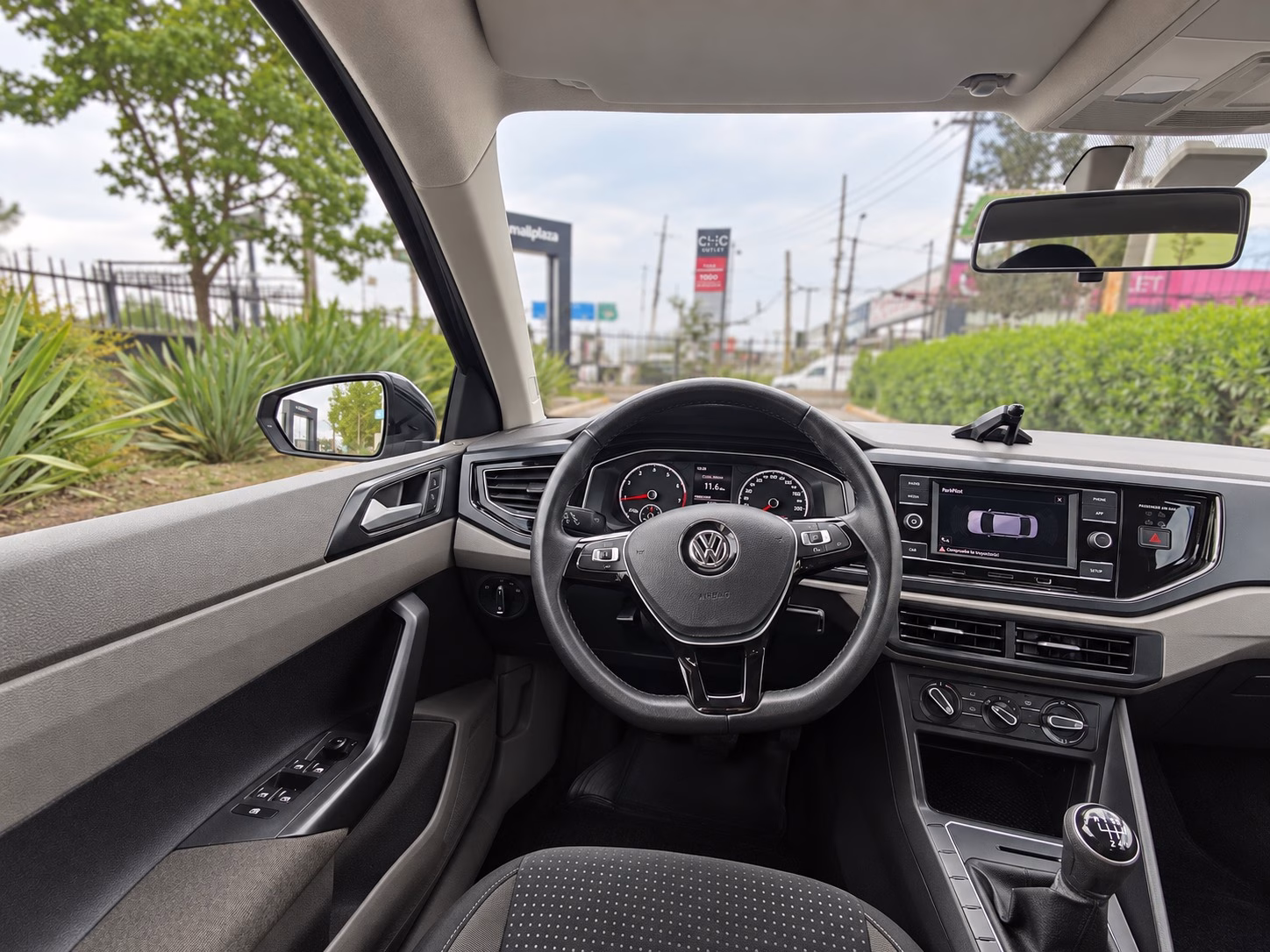 Volkswagen Virtus Mt5 Trendline Esc año 2019