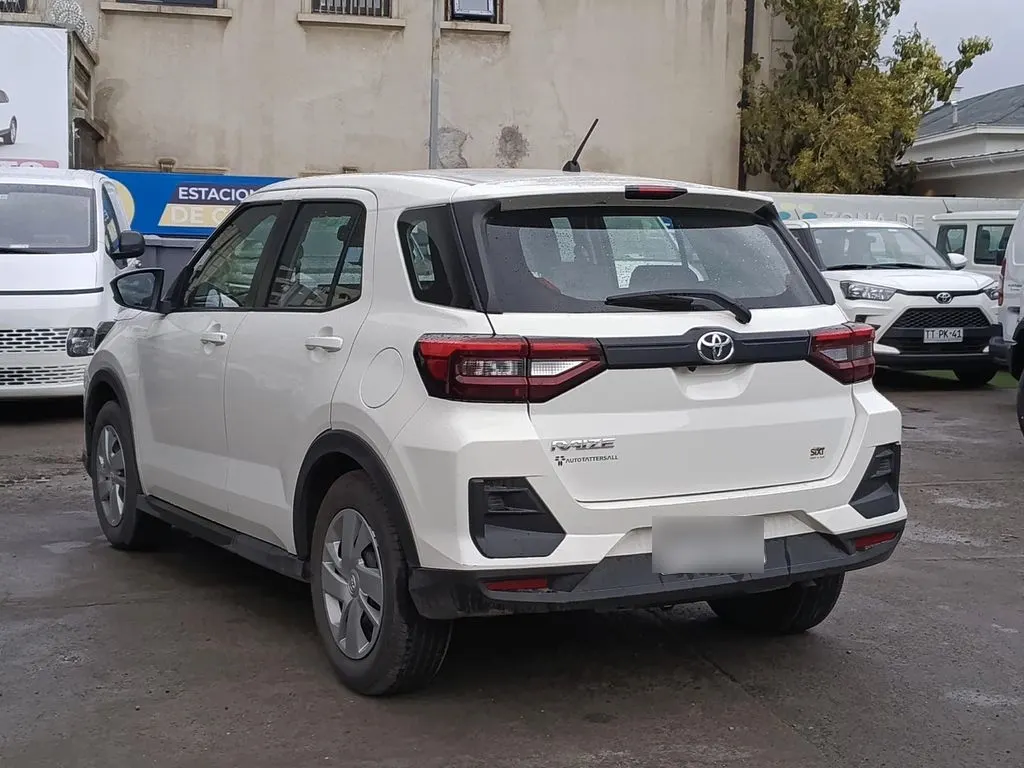 Toyota Raize 1.2 Mt año 2025