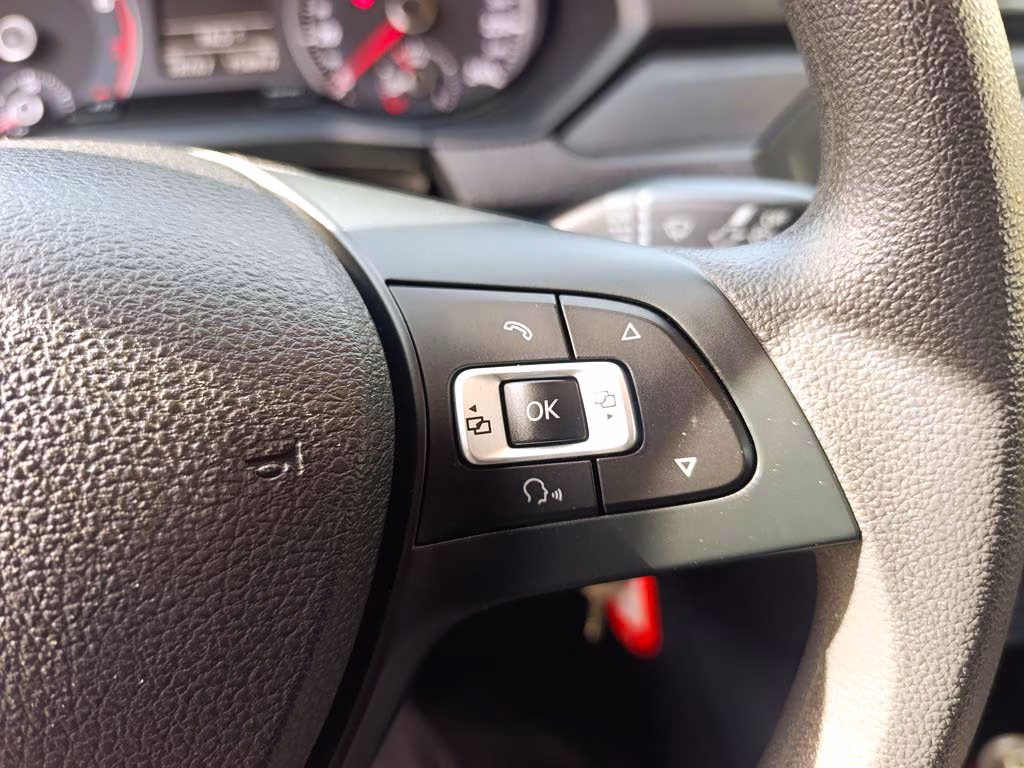 Volkswagen Saveiro 1.6 año 2022