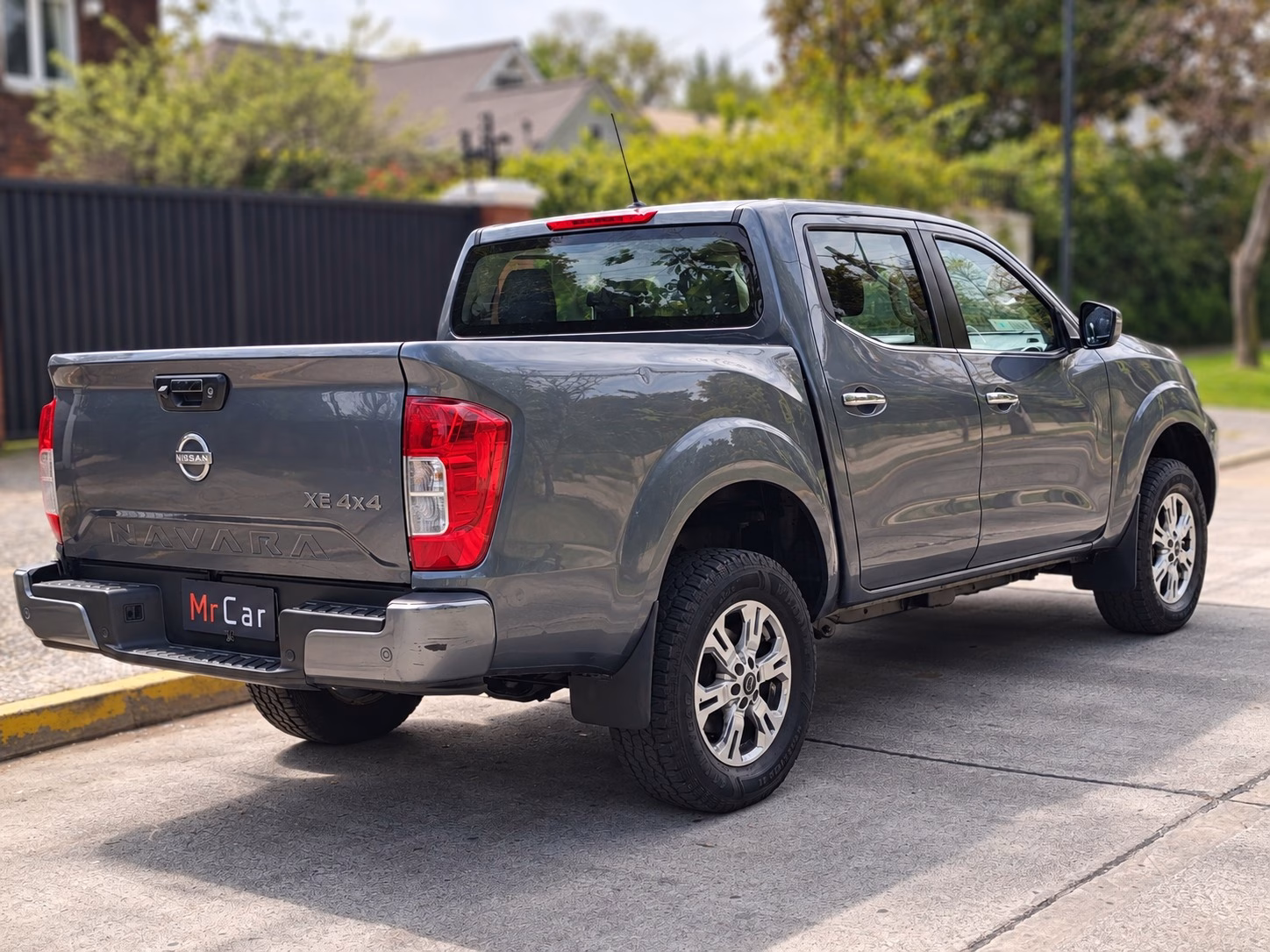 Nissan Navara Dc - Xe At 4wd año 2024